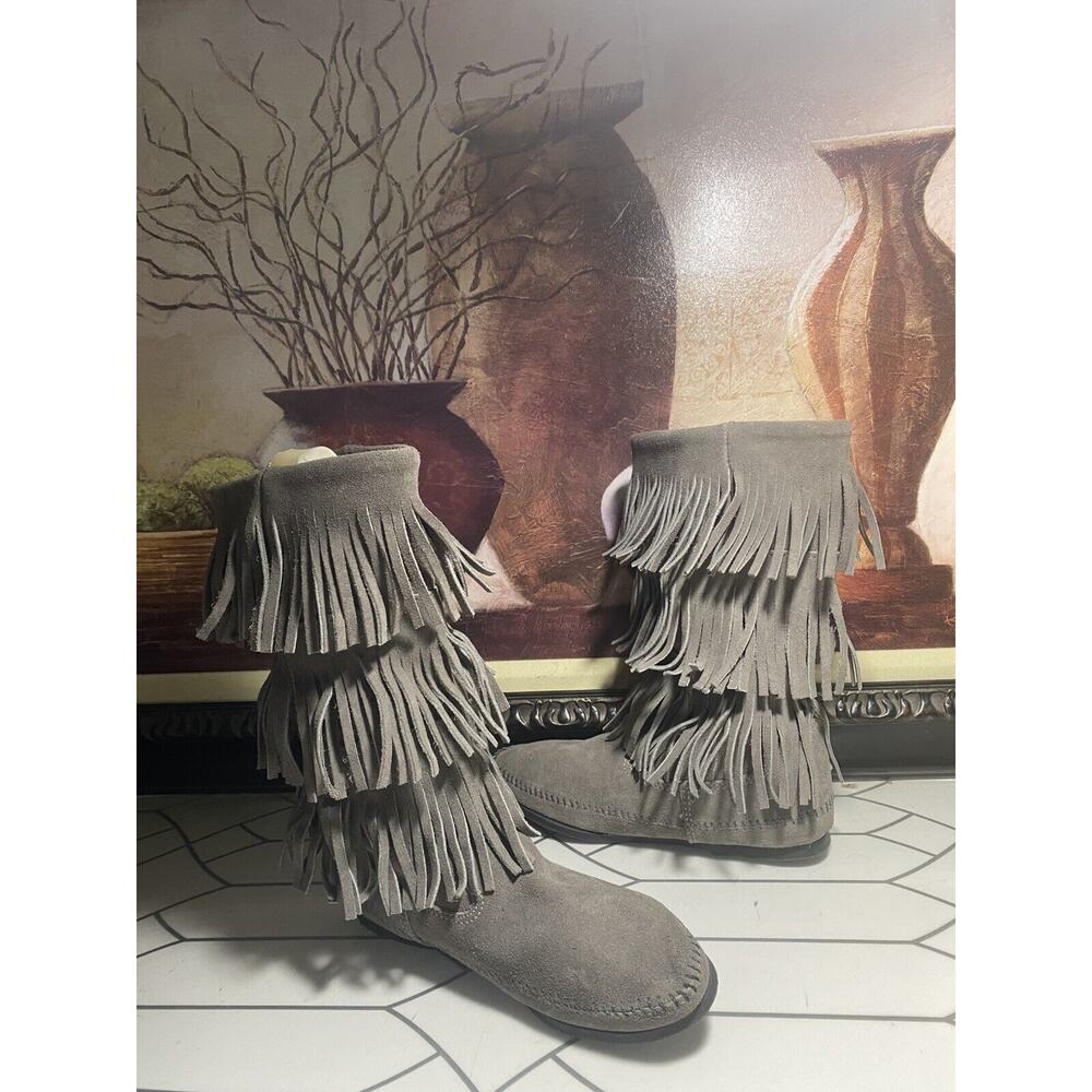 Minnetonka Womens Size 10 Boots Gray Suede Leather 1631T - Picture 2 of 9